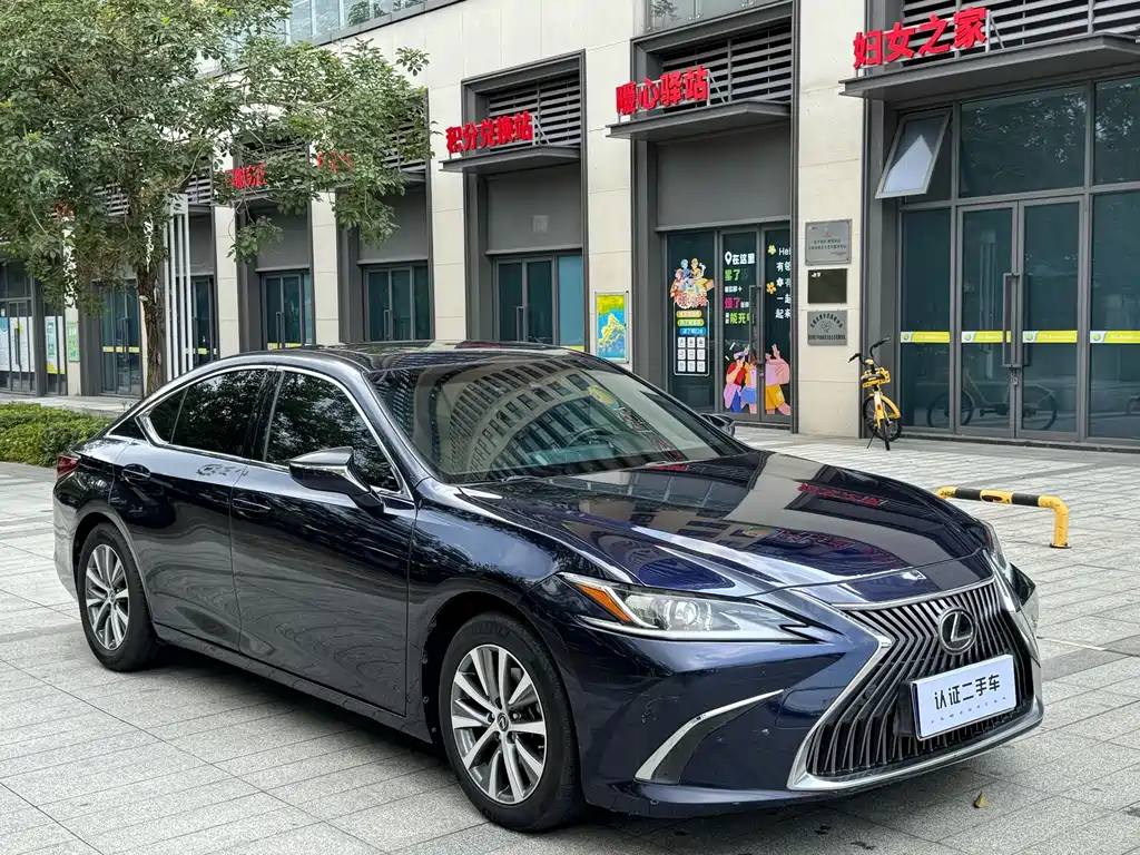Lexus ES — миниатюра 3