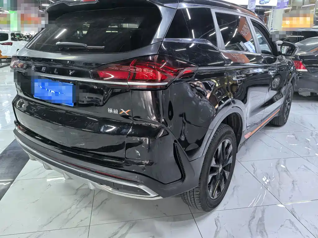 Geely Boyue — миниатюра 6