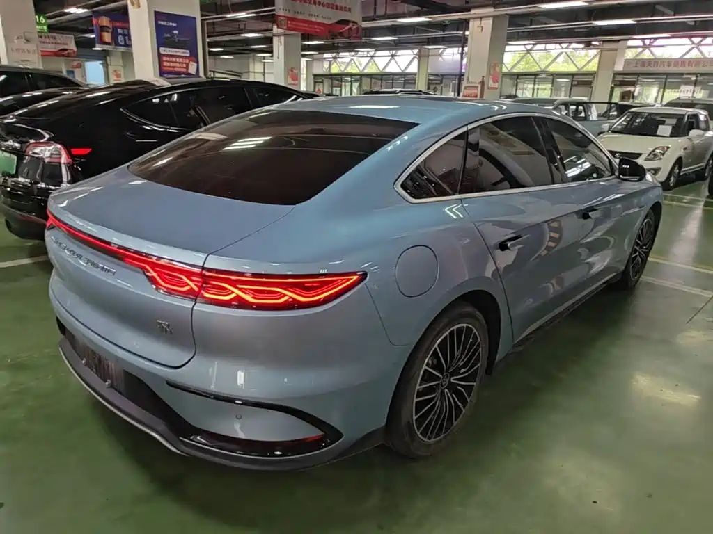 BYD Han — миниатюра 7