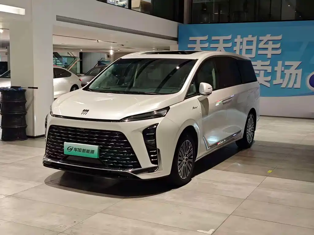 BUICK GL8 NEW ENERGY