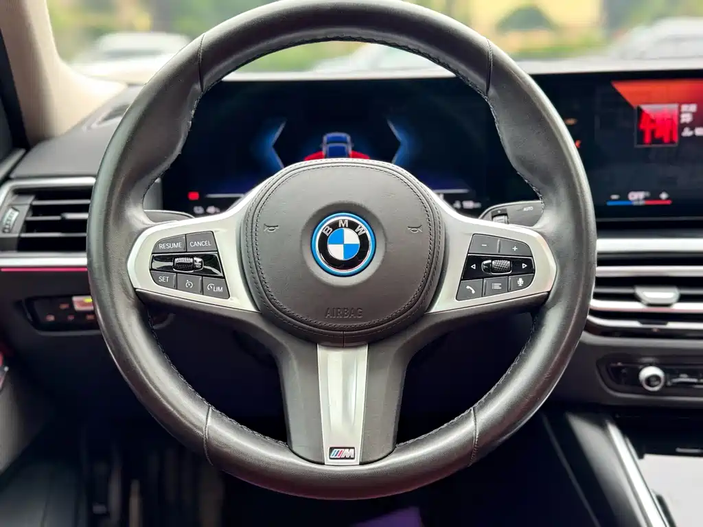 BMW i3 — миниатюра 10