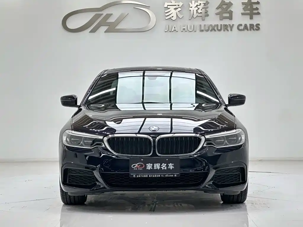 BMW 5 Series — миниатюра 2