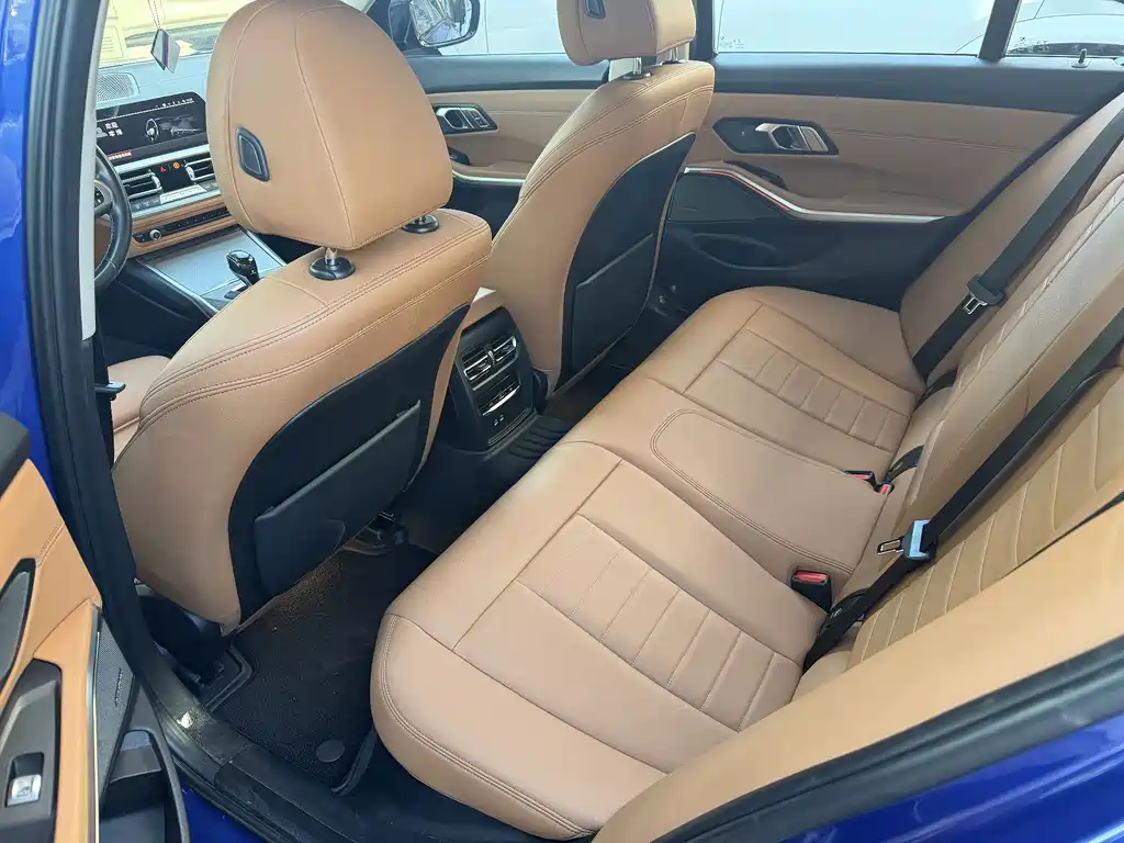 BMW 3 Series — миниатюра 9