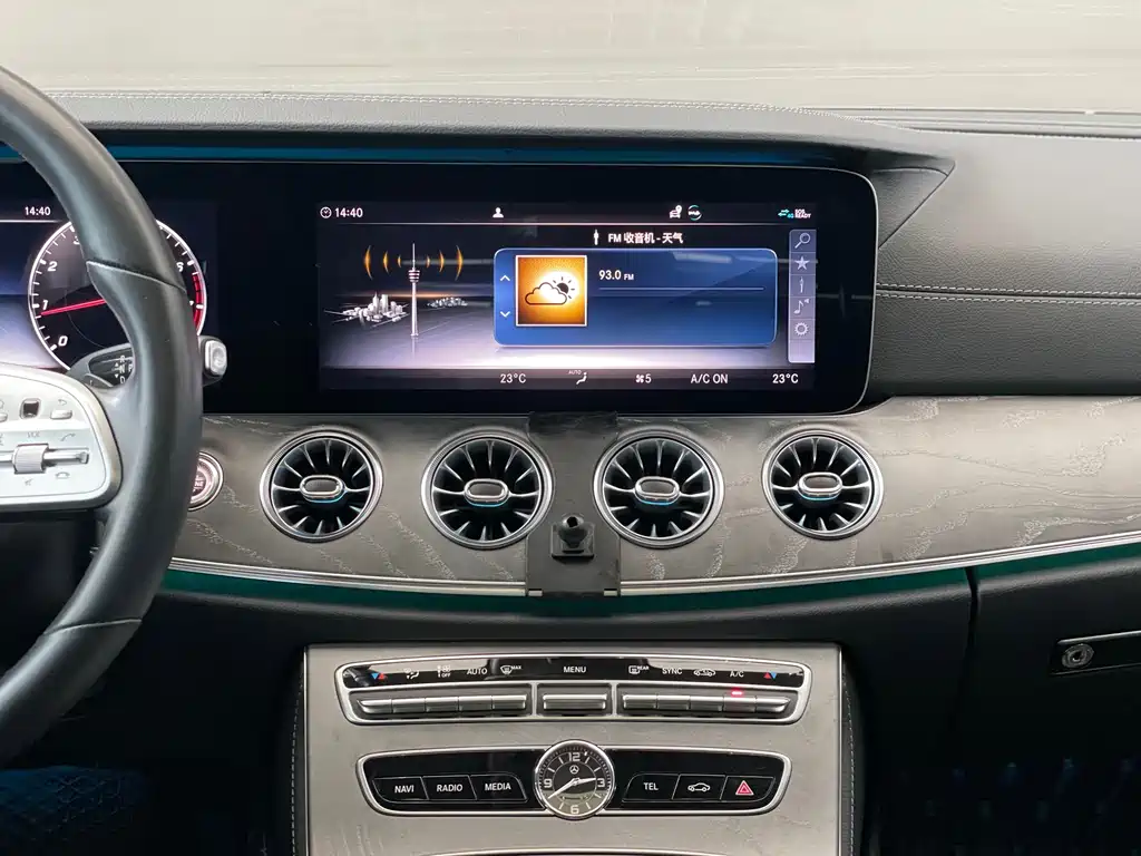 Mercedes-Benz CLS — миниатюра 11