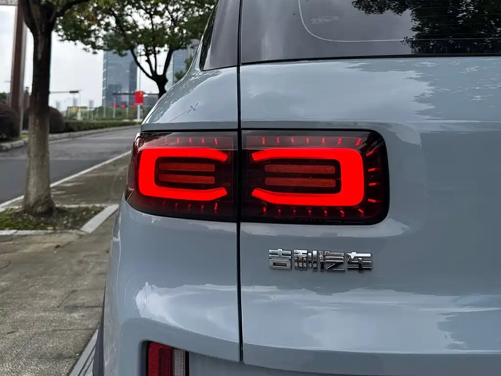 Geely Icon — миниатюра 6
