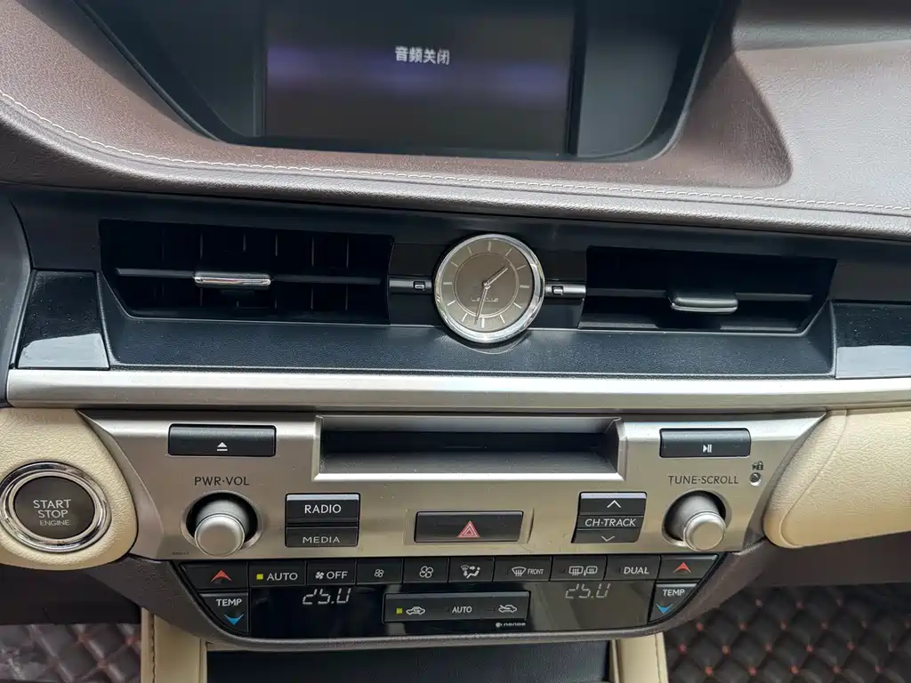 Lexus ES 2015 200 Elite