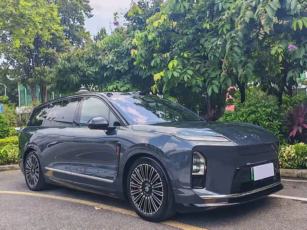 NIO ES8 — миниатюра 3