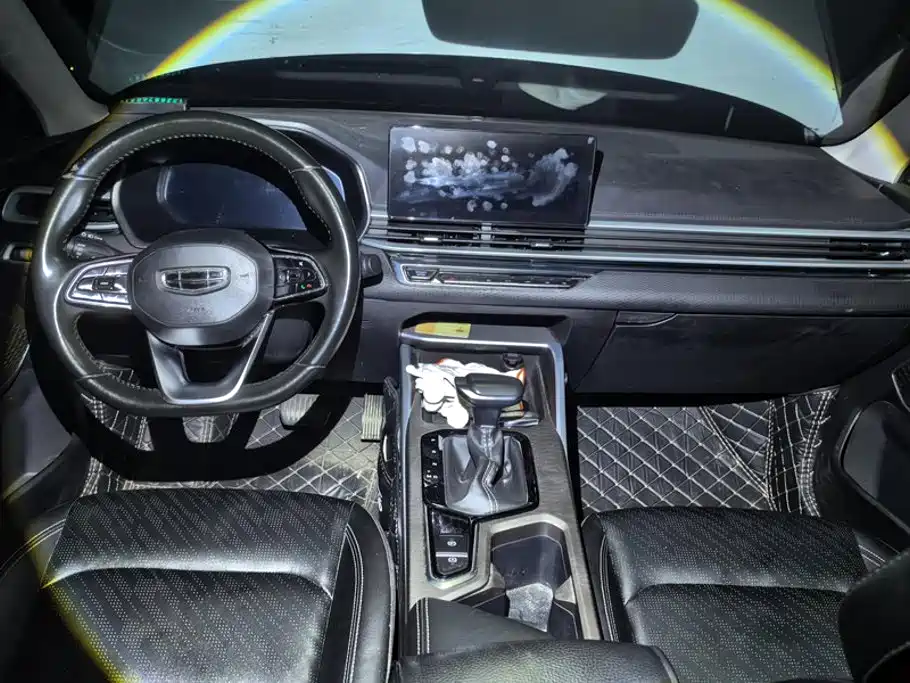 Geely Emgrand — миниатюра 12
