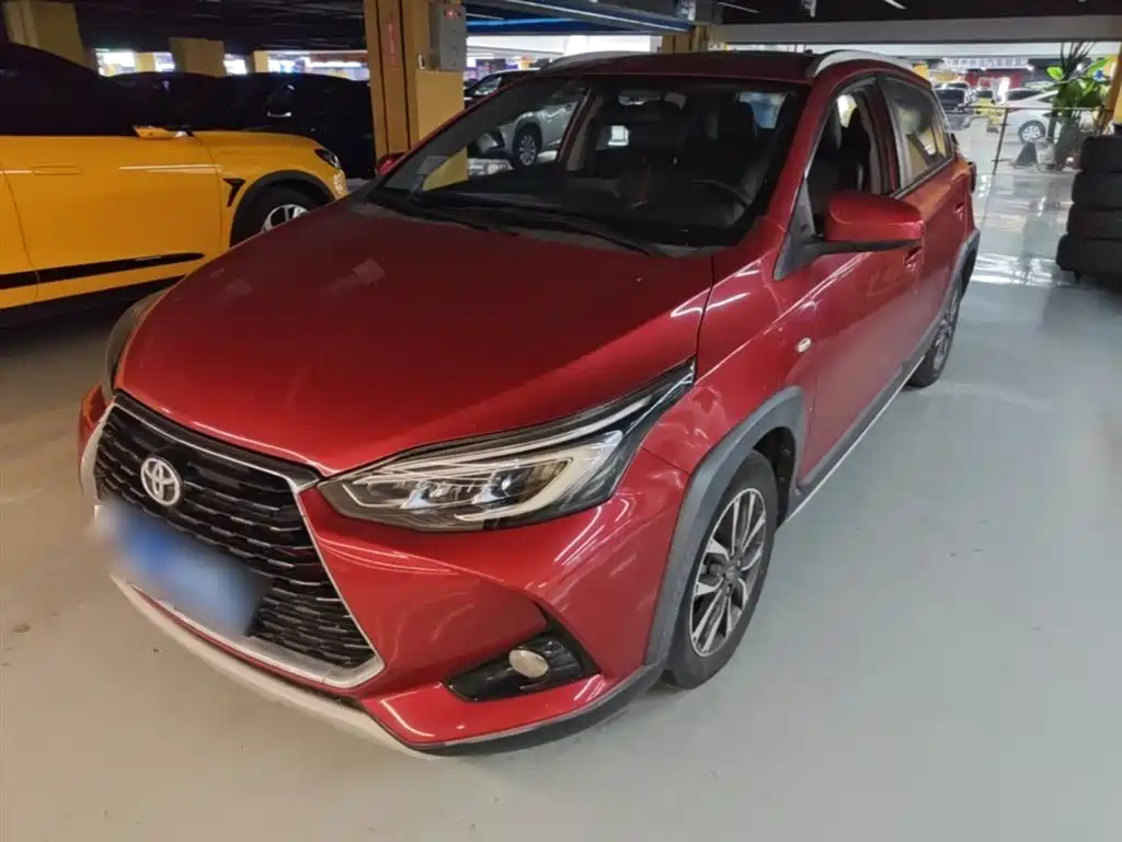 Купить Toyota Yaris L