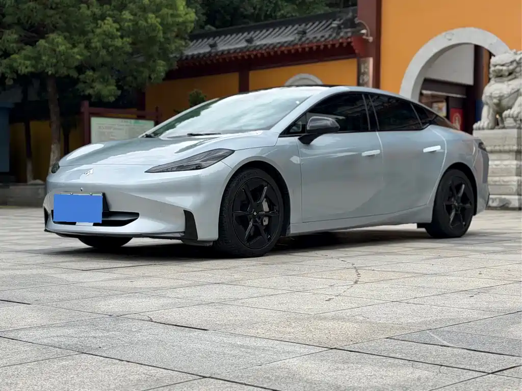 Hyper GT