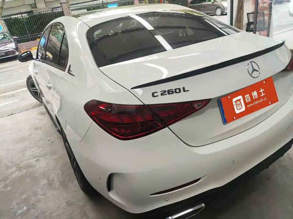 Mercedes-Benz C-Class — миниатюра 3