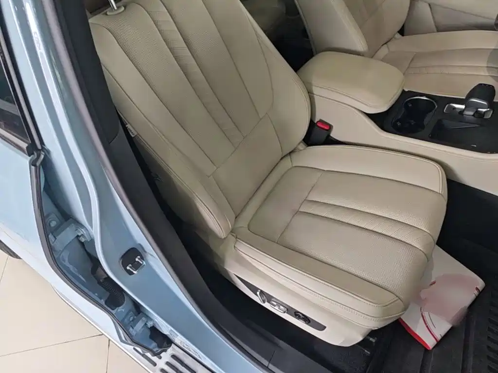 Li Auto Li ONE — миниатюра 25