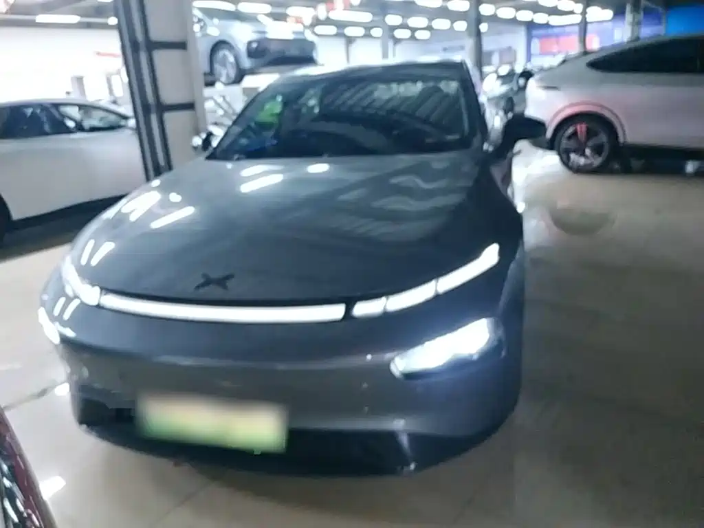 XPeng P7 — миниатюра 3