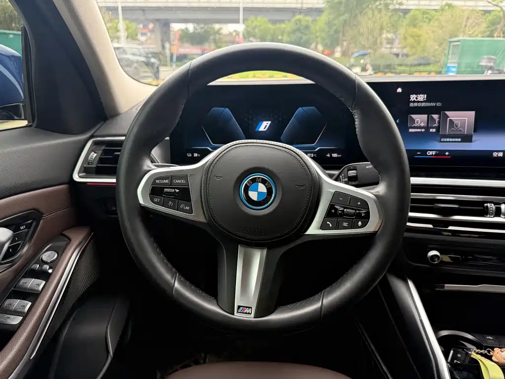 BMW i3 — миниатюра 7