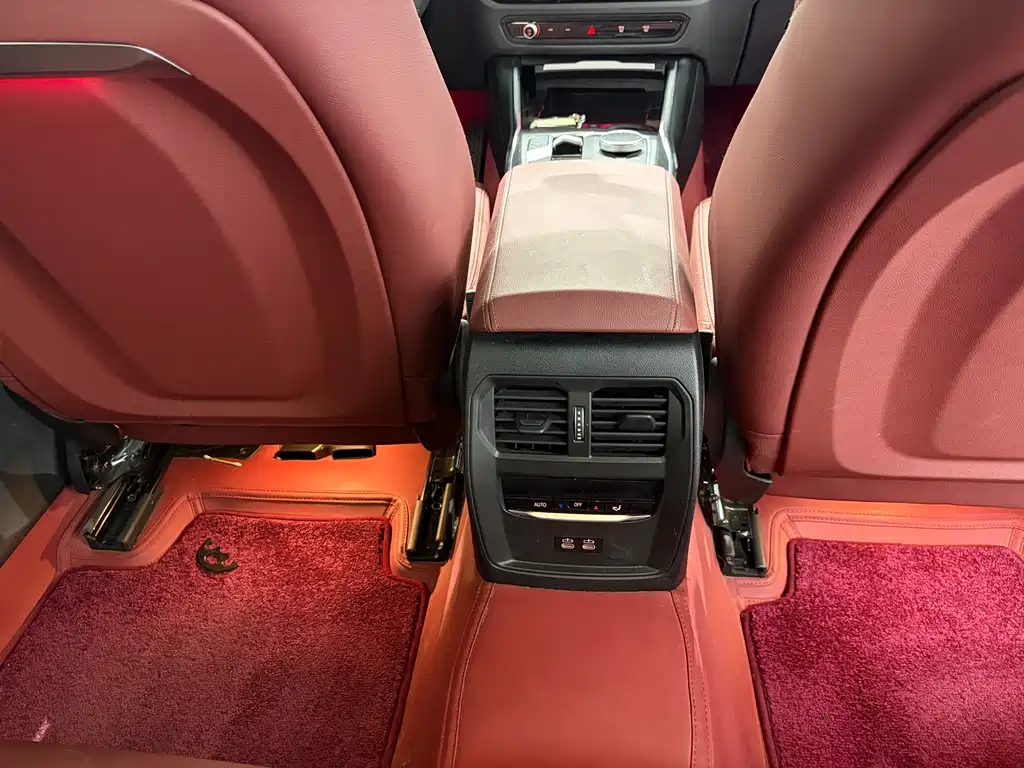 BMW 3 Series — миниатюра 8