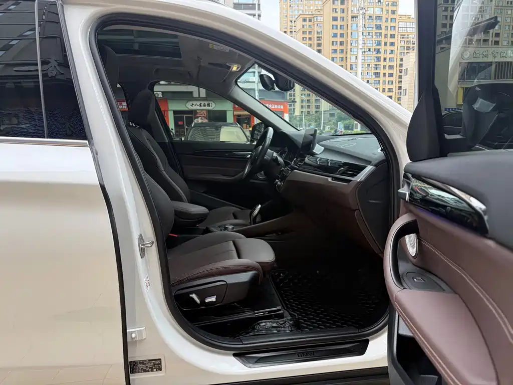 BMW X1 — миниатюра 8