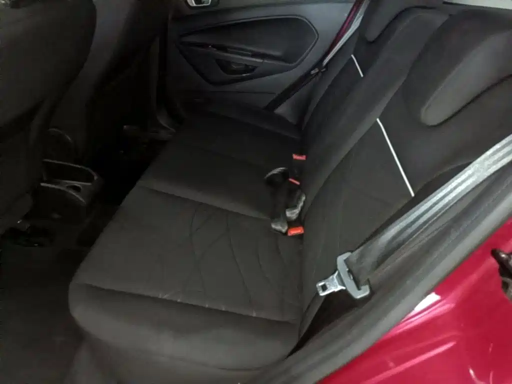 Ford Fiesta — миниатюра 17