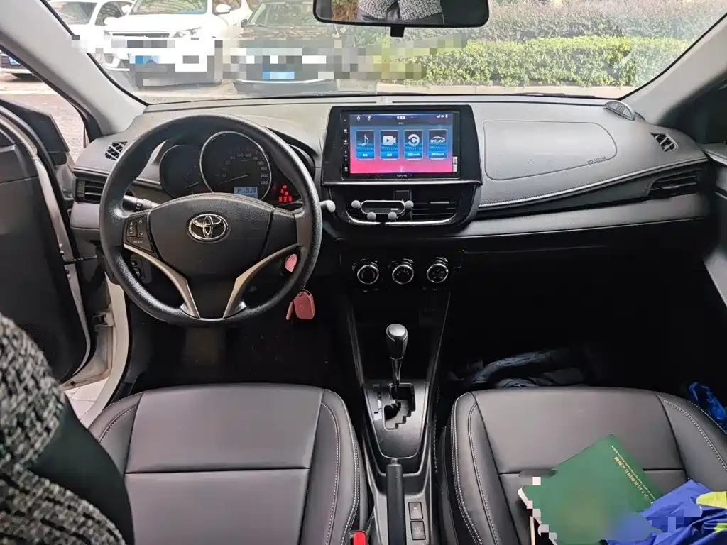 Toyota Vios FS — миниатюра 5
