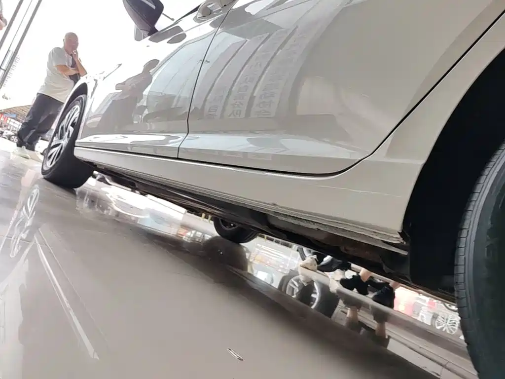 Volkswagen Lavida — миниатюра 22