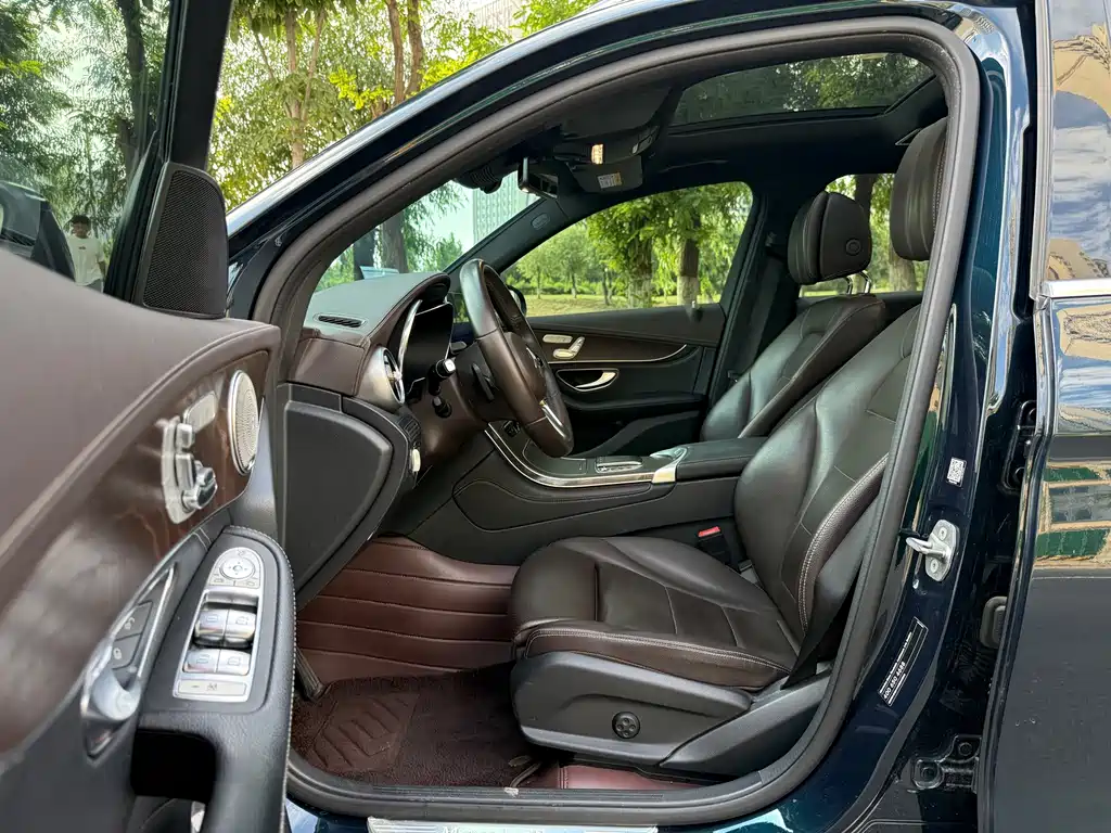 Mercedes-Benz GLC 2020 GLC 300 L 4MATIC