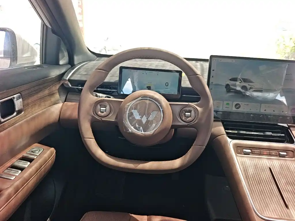 Заказать Wuling Xingguang S 2026 года за 1 945 533 ₽  из Китая