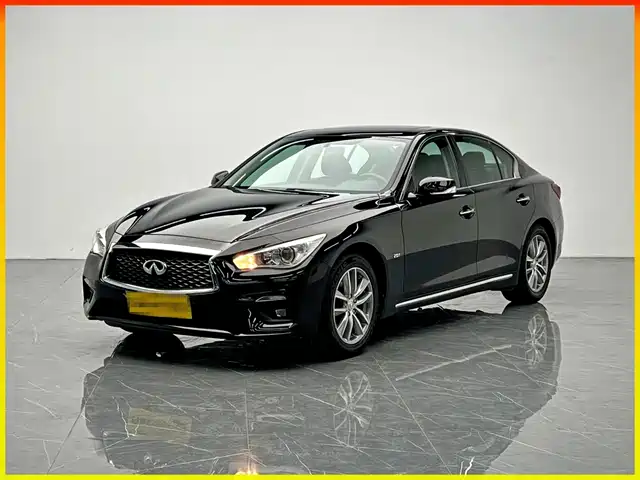 Infiniti Q50L