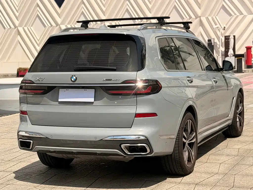 BMW X7 — миниатюра 6