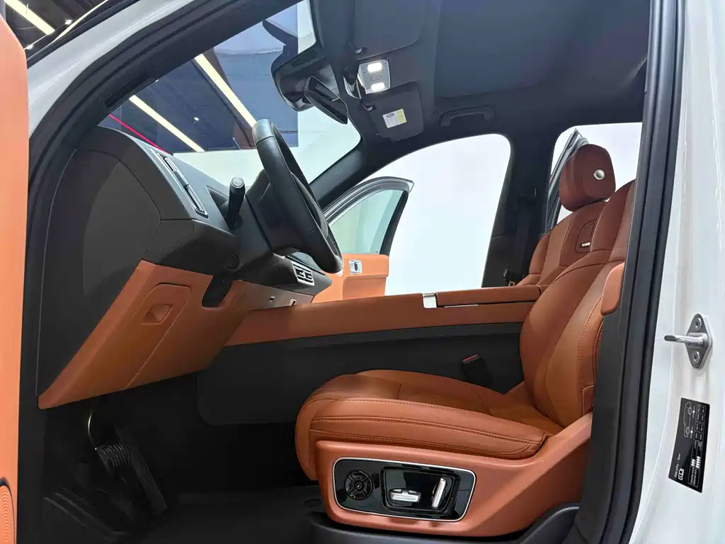 Li Auto Li L7 — миниатюра 5