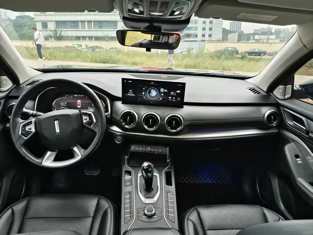 Wey Wey VV6 — миниатюра 5