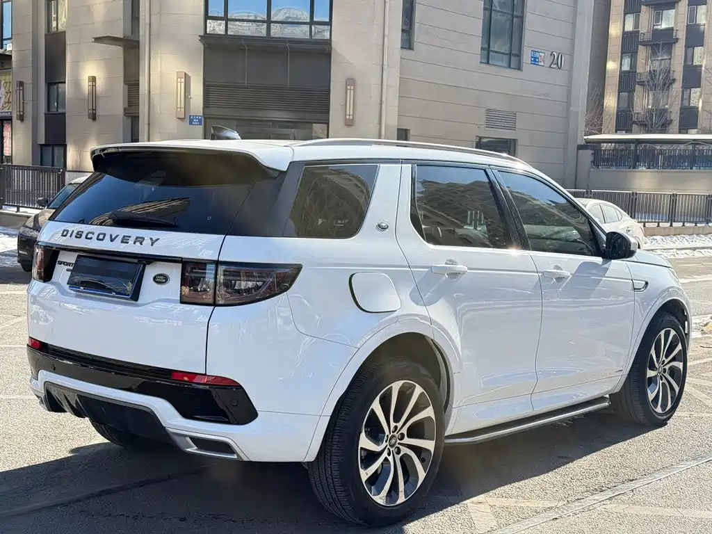 LAND ROVER DISCOVER SPORTS