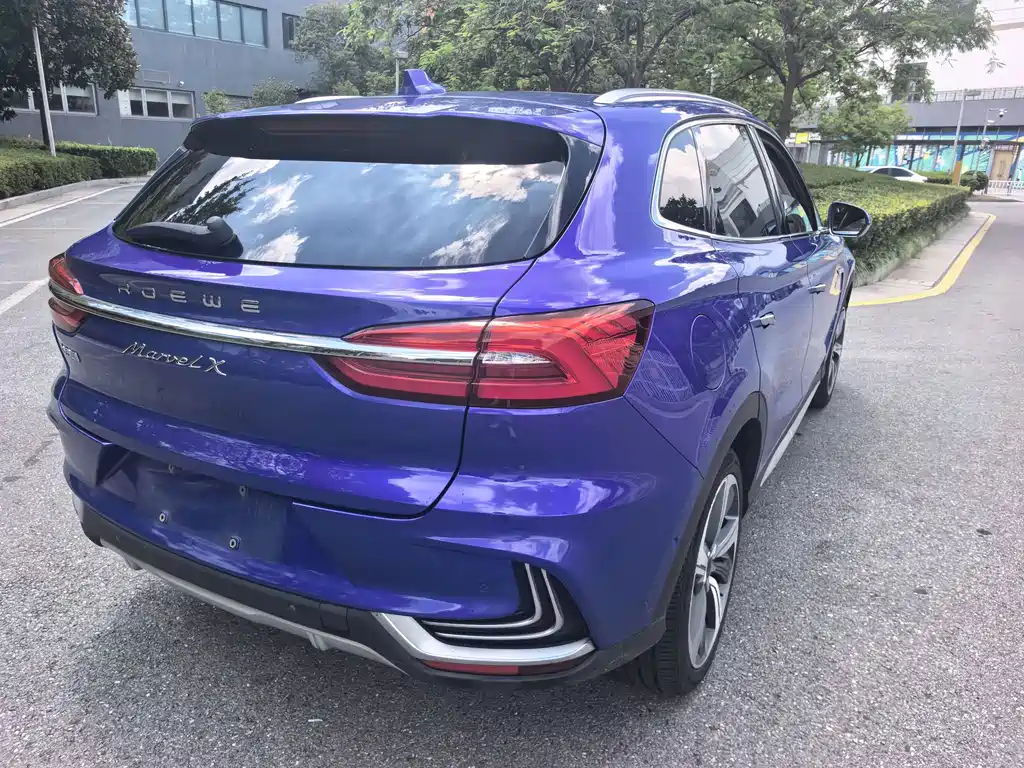 Roewe MARVEL X — миниатюра 4