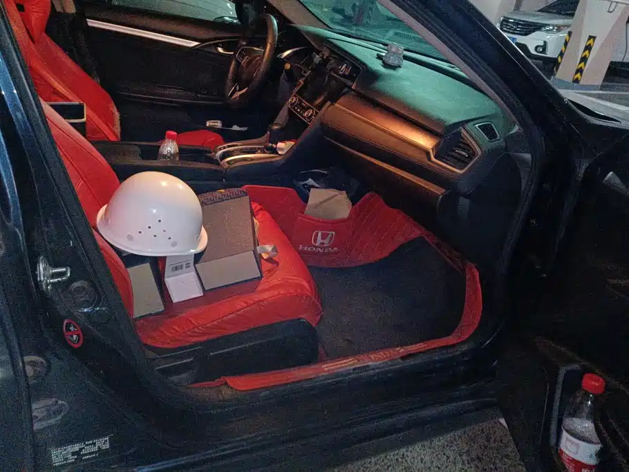 Honda Civic — миниатюра 8