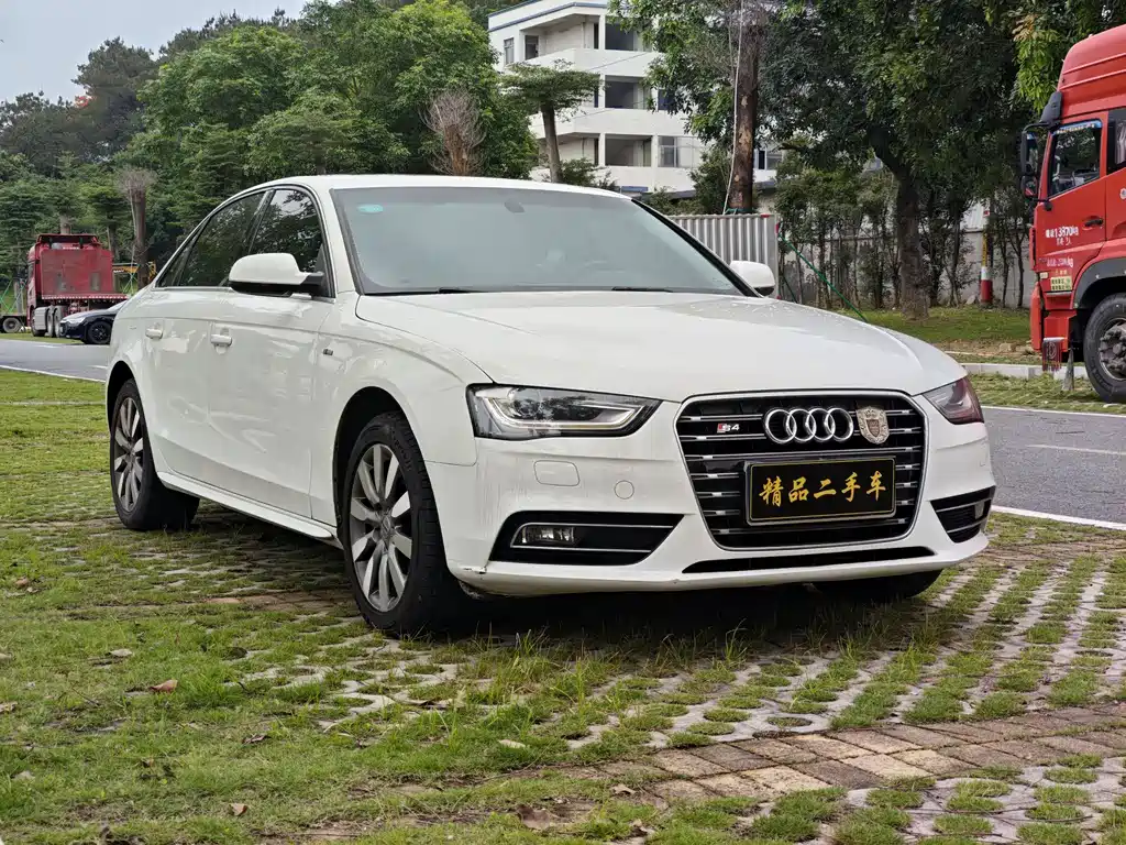Audi A4L 2013 35 TFSI AT