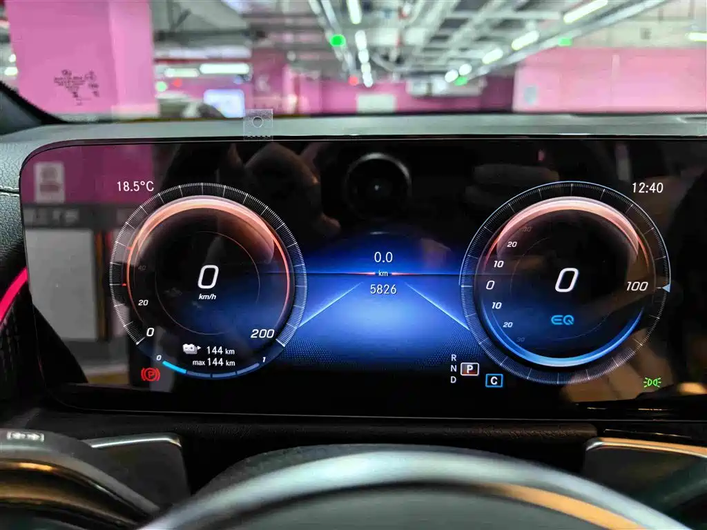 Mercedes-Benz EQB — миниатюра 10