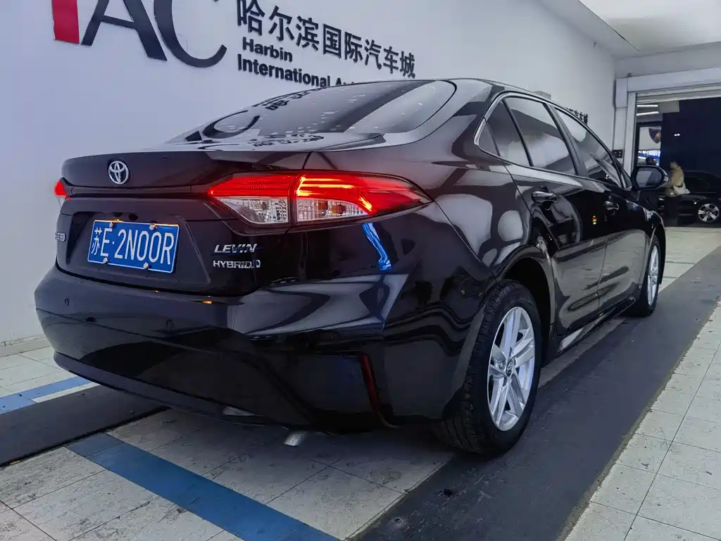 TOYOTA LEI LING