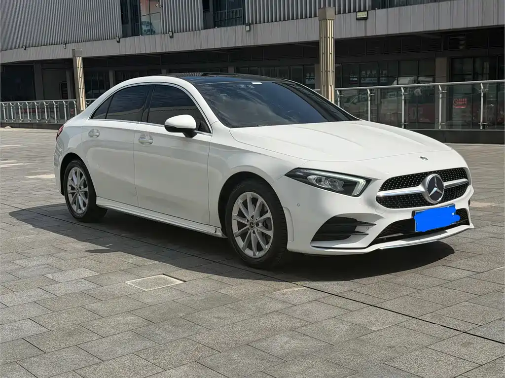 Mercedes-Benz A-Class — миниатюра 3