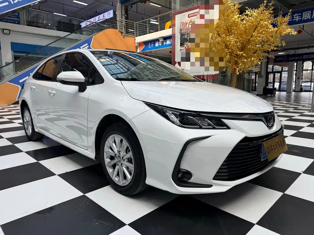 Toyota Corolla — миниатюра 3
