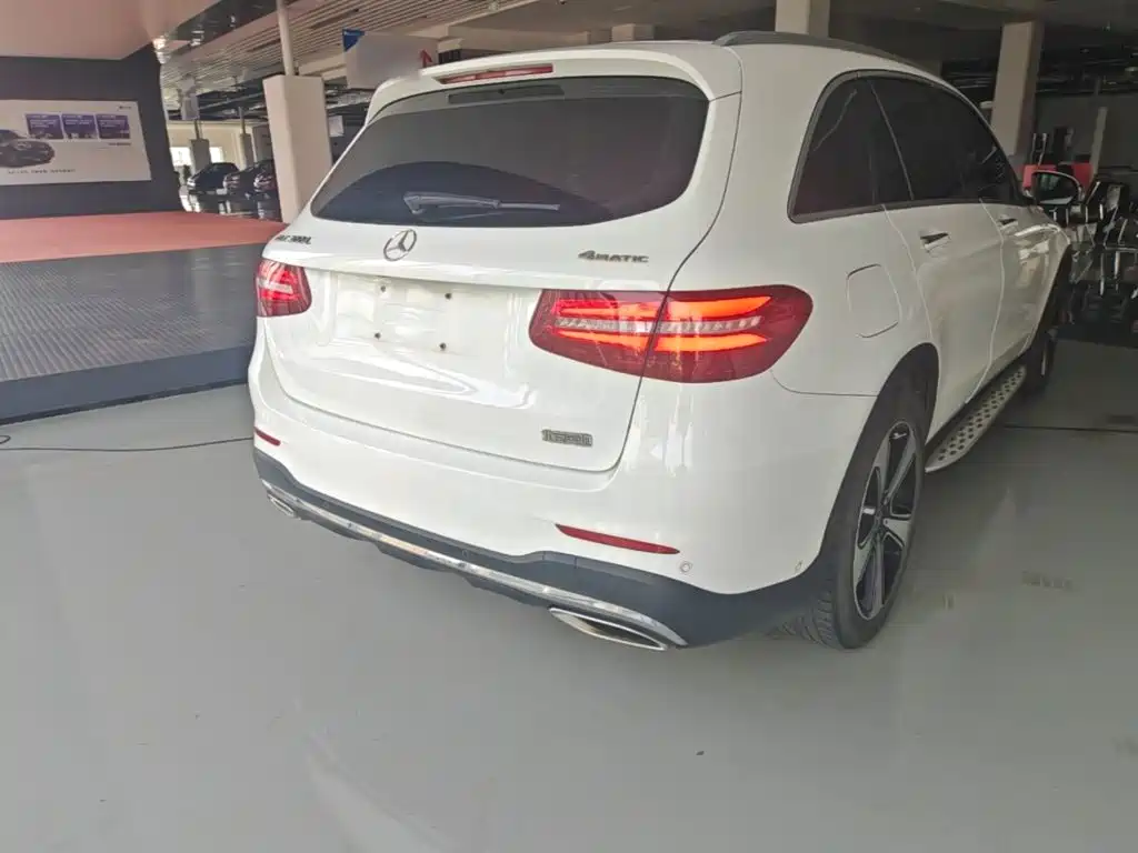Mercedes-Benz GLC — миниатюра 7