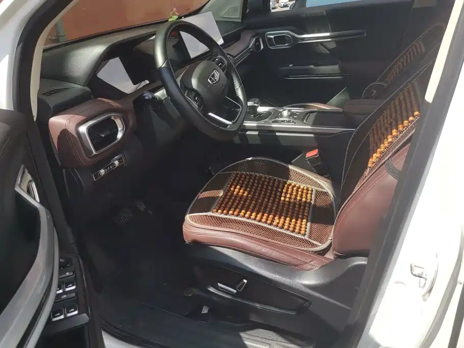 Geely Haoyue — миниатюра 9