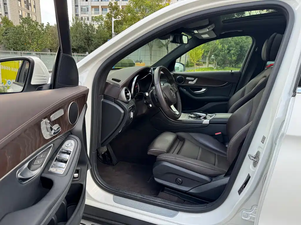 Mercedes-Benz GLC — миниатюра 23