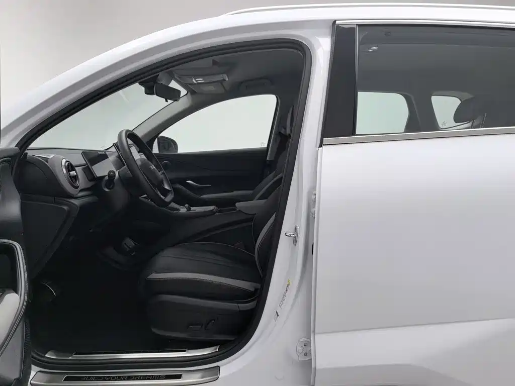 BYD Sealion 05 DM-i — миниатюра 10