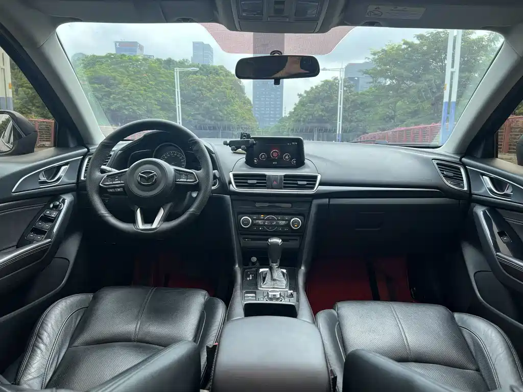 Mazda 3 Axela Sedan 2.0L Auto Premium Type China V, фото 4