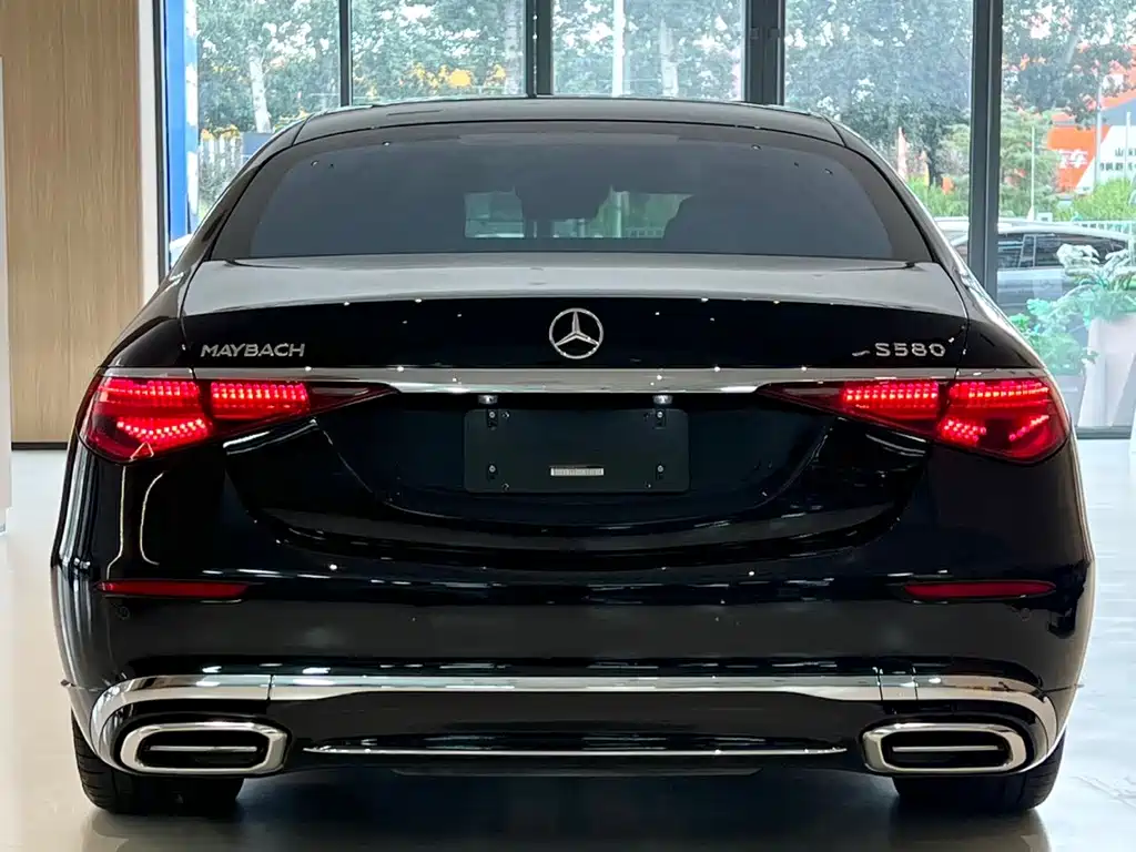 Mercedes-Benz S-Class — миниатюра 10