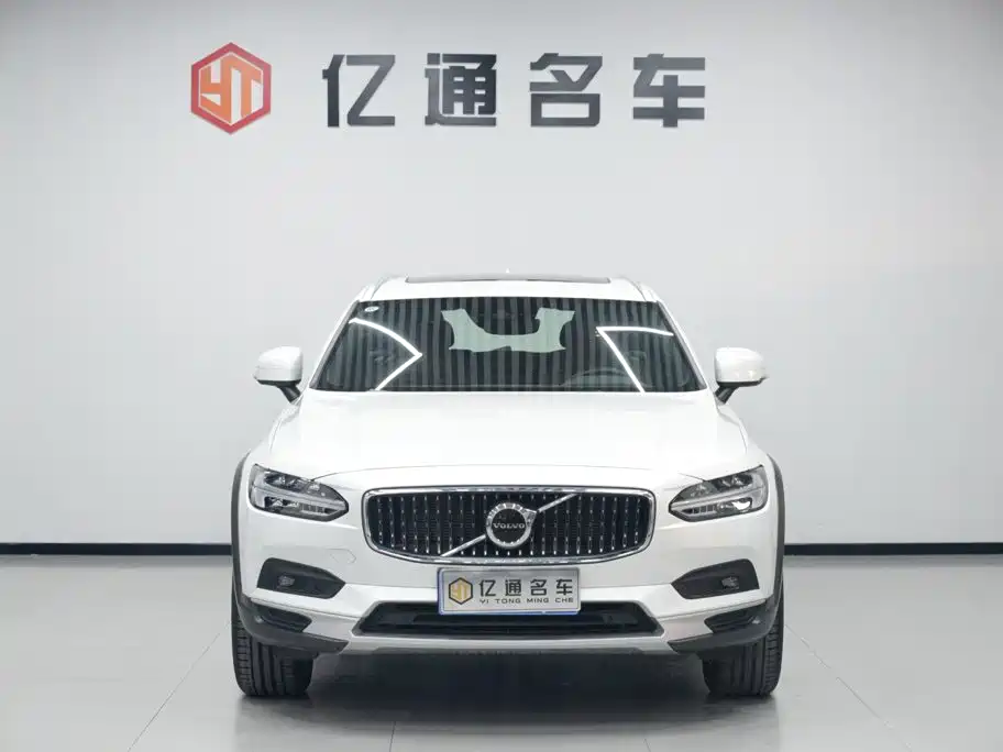 Volvo V90 — миниатюра 2