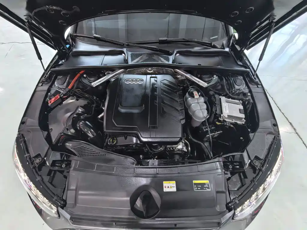 Audi A4L — миниатюра 19