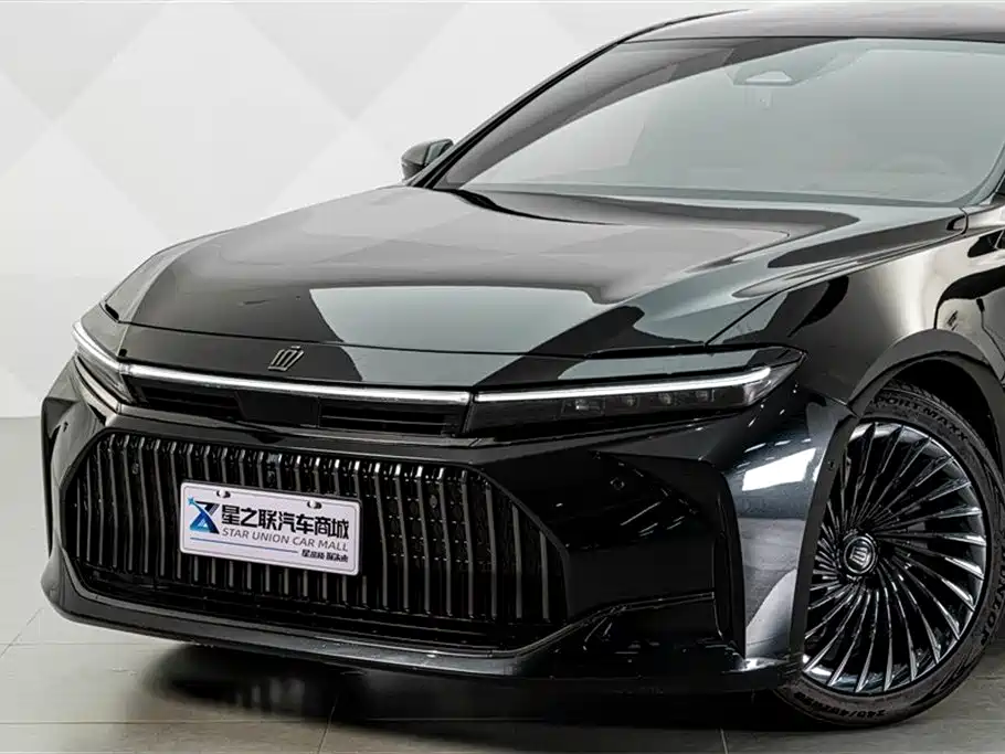 Toyota Crown 2024 2.5L