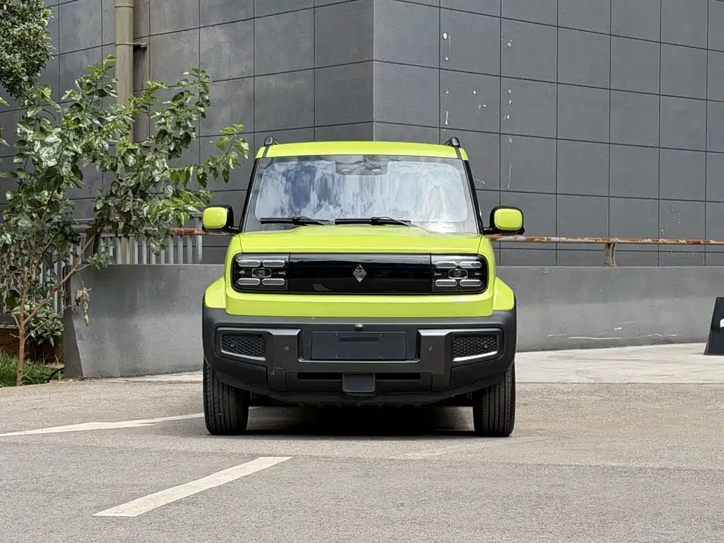 Baojun Yueye — миниатюра 2