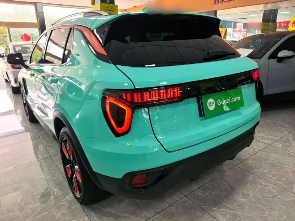 Lynk & Co 01 — миниатюра 5