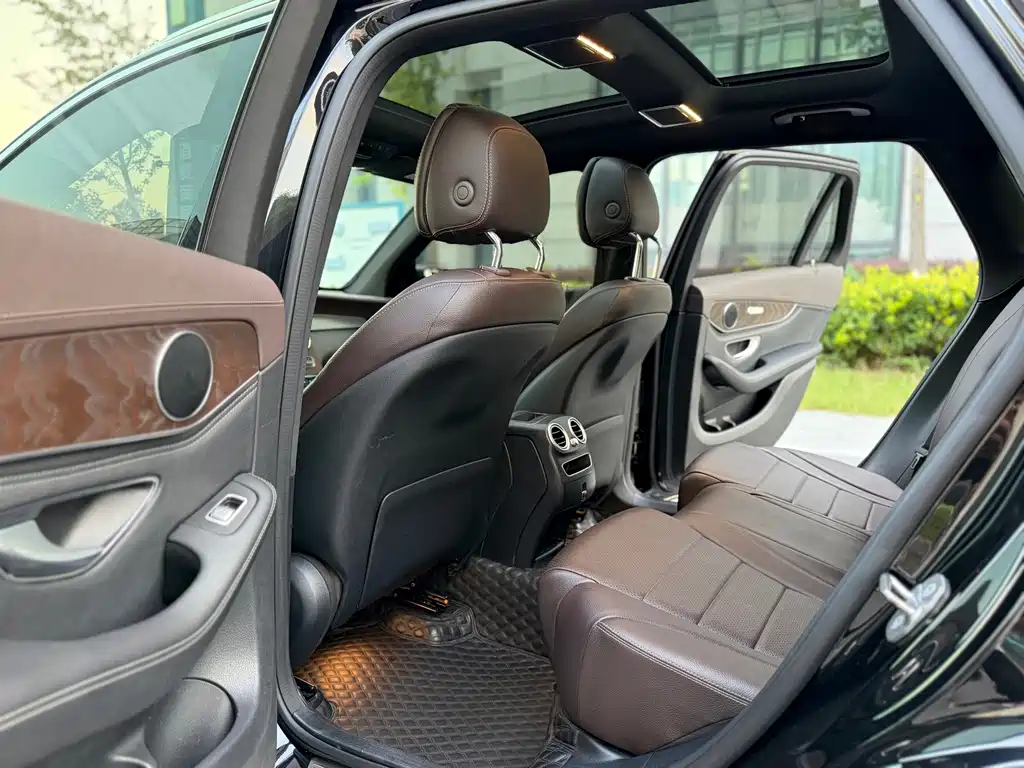 Mercedes-Benz GLC — миниатюра 11