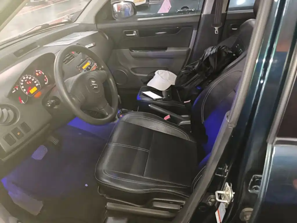 Suzuki Swift — миниатюра 15